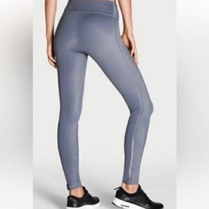 Victoria Secret’s sport graphite zip ankle leggings
